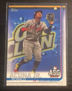 2019 Topps Update RONALD ACUNA JR #US220 Braves - Picture 1 of 2