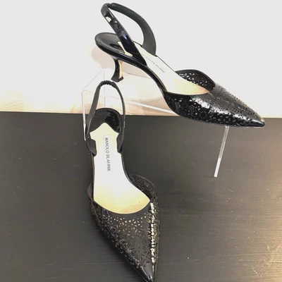 Zapatos de salón Manolo Blahnik Carolyne 50 de charol negro con corte láser 38 Foto 1 de 4