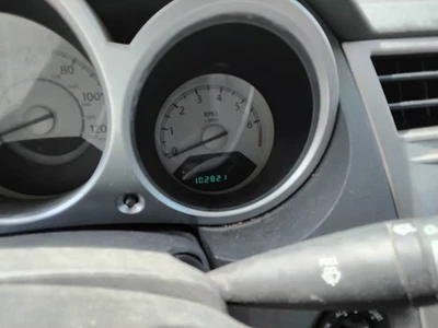 Sebring 2008 equipo original velocímetro calibre clúster 102 k millas Chrysler Foto 1 de 4