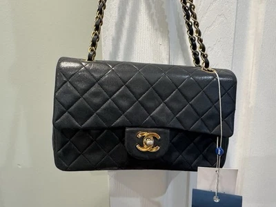 Chanel Auténtico Vintage Pequeño Clásico Doble Solapa ¡Buen Estado!! Foto 1 de 4