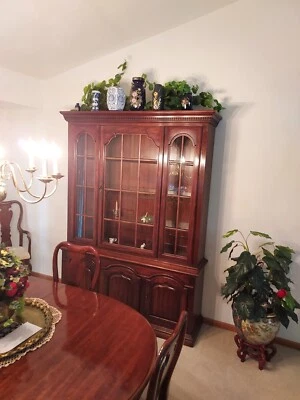 NEW Formal Dining Brown Cherry  79"-103" Extendable Table & Chairs Traditional - Image 1 of 4