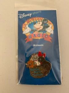 Disney 12 Months of Magic Aristocats Berlioz, Marie, Toulouse Pin - Picture 1 of 2