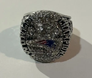 2014 New England Patriots World Champions Replica Ring Brady - Picture 1 of 7