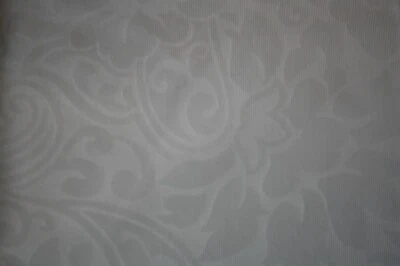 Nappe N°180 ronde en polyester blanche 160 cm   - Photo 1/4