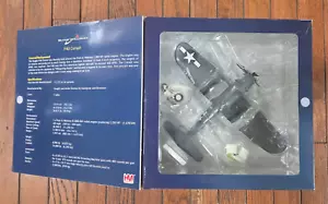 Neu in OVP Hobby Master HA8207 1/48 Corsair F4U-1A, Nr. 122, Gilbert Islands, Sept 1944 - Bild 1 von 9