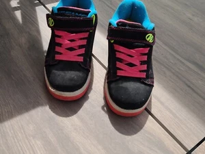 Sehr Schöne Heelys Gr. 33 - Bild 1 von 6