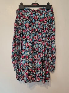 Miss Posh Floral Off Shoulders Dress Size M/L - Picture 1 of 3