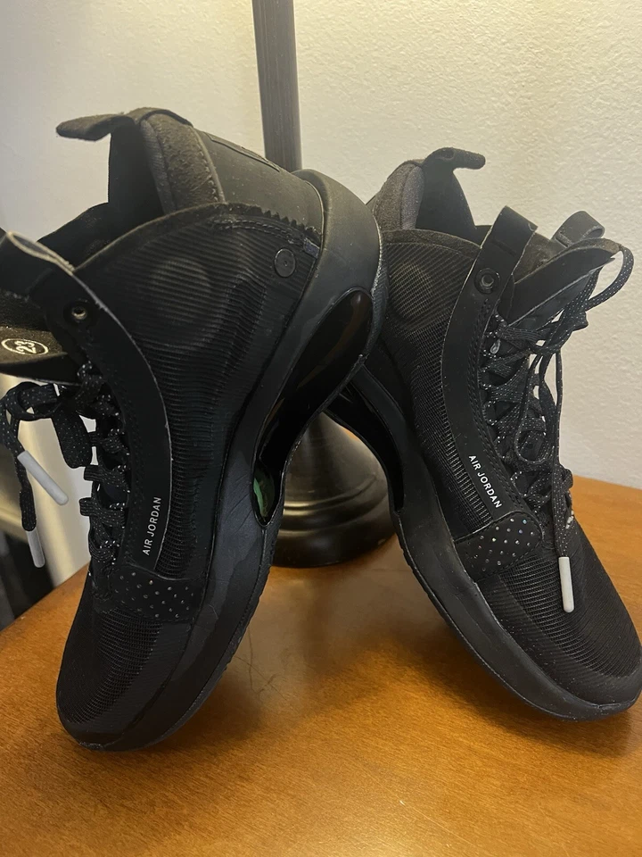 Air Jordan 34 Black Cat XXXIV Basketball Shoes Youth 5.5 Pre Owned - Image 1 of 4