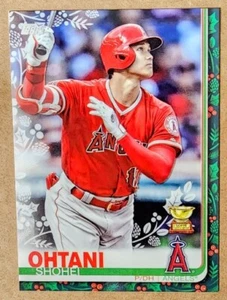 2019 Topps Holiday Shohei Ohtani #HW16 Batting Los Angeles Angels Gold Cup - Picture 1 of 3