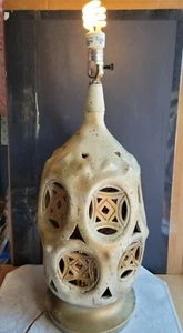 Midcentury Hollywood Regency Italian Pottery Table Lamp W/ Lighted Base - Picture 1 of 5