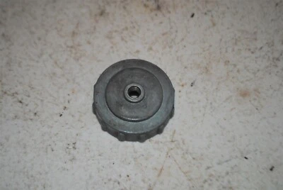 Suzuki TC 125 Carb Carburetor Screw Top Lid Cap Cover 13200-28603 71-77 Foto 1 de 2
