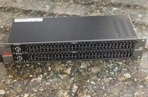 DBX 231 Dual Channel 31-Band Equalizer - Picture 1 of 9