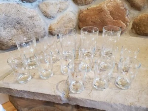 Vintage Mid-Century Drinking Glasses with White & Gold holiday flakes Set of 14 - Picture 1 of 7
