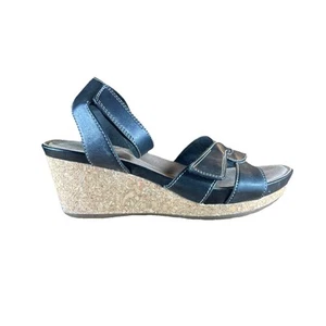 Clarks Un Capri unstrukturierte schwarze Sandalen Knöchelriemen Schuhe Keilabsatz Leder 8,5 M - Bild 1 von 7