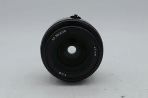 Nikon AF NIKKOR 24mm f/2.8 Autofokus Weitwinkelobjektiv (Ersatzteile/Reparatur) - Bild 1 von 4