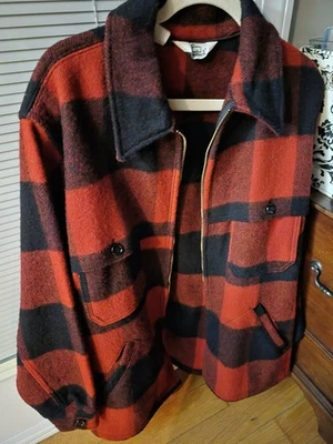 WOOLRICH Vintage Red/Black Mackinaw Buffalo Plaid Wool Hunting Coat/Jacket Sz L - Image 1 of 4