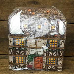 Charles Dickens Heritage Sir John Falstaff Inn 1995 ornament Department 56 - Picture 1 of 6