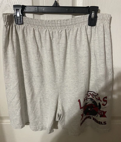 Vintage UNLV Rebels Shorts Size XL Cover