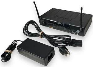 Samson CR77 Receiver UHF Wireless Channel - TESTED w/ AC ADAPTER!! - Picture 1 of 6
