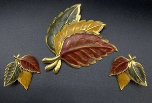 Cute Vintage Autumn Leaf Brooch (2 7/8) & Earrings (1 3/8") Set Fall Colors - Picture 1 of 7