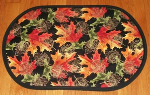 NEW Uniq Handmade Fall Leaves Quilted Table Mat Runner Centerpiece 12x19 Oval    - Picture 1 of 3