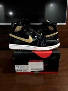 Size 9 - Air Jordan 1 Retro OG High Black Gold PL (555088-019) - Picture 1 of 4