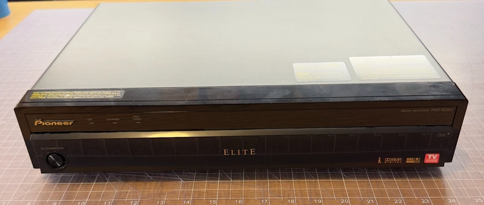 Pioneer Plasma Elite PRO-R06U Media Receiver Only HDMI - No Remote - Powers On - Image 1 of 4