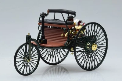 183701 Mercedes Patent Motorwagen Green Norev 1/18 - Immagine 1 di 4