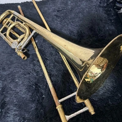 YAMAHA YBL-322 Trombone - Image 1 of 4