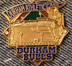 Pin de solapa Durham Bulls ~ Parque Atlético ~ MiLB ~ Béisbol de ligas menores ~ Años 90 De colección - Imagen 1 de 2