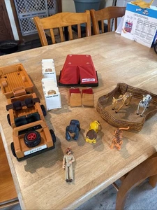 Vintage 1974 Fisher Price Adventure People Animal Safari Figures - Picture 1 of 11