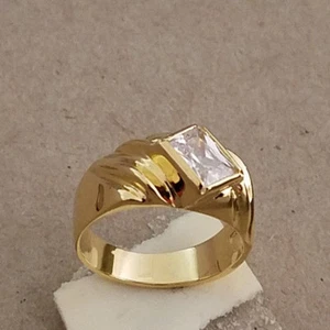 Herren Gelbgold plattiert klar Princess Cut CZ Solitär Ring Größe 11 Neu - Bild 1 von 6