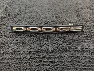 2011 - 2012 Dodge Avenger передняя решетка эмблема значок - 68084895AA - Бесплатная доставка - Изображение 1 из 4