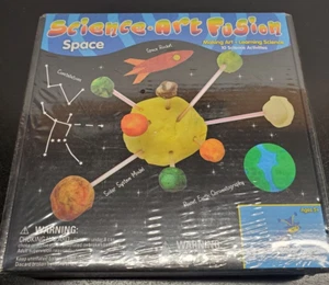Young Scientists Club Science - Art Fusion Space Craft box - New -Factory Sealed - Picture 1 of 3