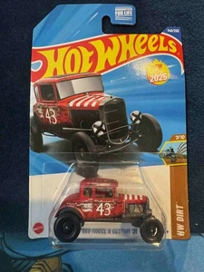HOT WHEELS 2025 FORD MODEL A CUSTOM '31 140/250 RED - Picture 1 of 1
