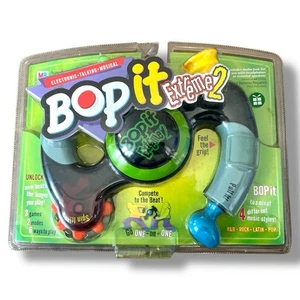 Bop it Extreme 2 Portatile Elettronico Parlante Vintage SIGILLATO MB Giochi - Foto 1 di 16