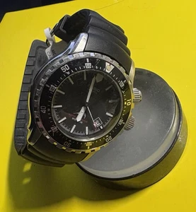 Casio Herren MDV-102 - A1 Super Illuminator Sport Herrenuhr RAR - Bild 1 von 3