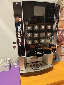 Professionelle Kaffeemaschine Neuwertig Servicegepflegt - Bild 1 von 1