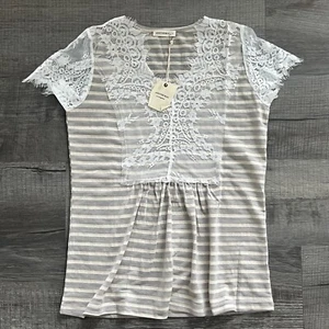 ANDTHEWHY Shirt Womens Size Small Top Lace Short Sleeve Stripe White Gray - Picture 1 of 6
