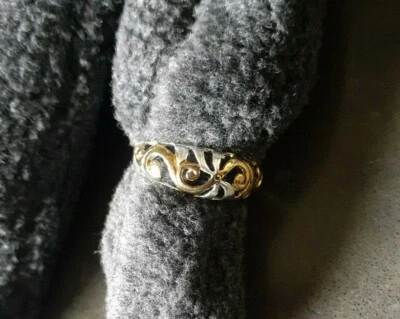 .925 ~ + GP - Two-toned band - Ring  ~ cut out - size 7 - Image 1 of 3