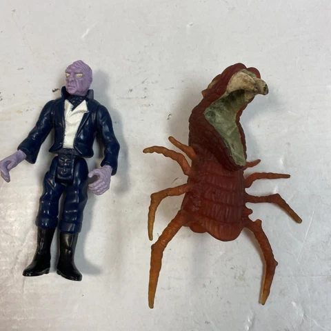 Vintage Kenner DC Comics 1990 Swamp Thing Figure Dr Deemo Anton Arcane! Cover