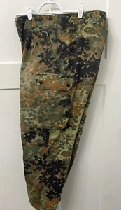 PANTALONI/PANTALONI MILITARI FLECKTARN VINTAGE ESERCITO TEDESCO - MIMETICI 33x28 - Foto 1 di 7