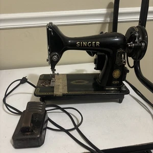 Vintage 1954 Singer Nähmaschine 99K für Teile oder Reparatur bitte lesen! - Bild 1 von 13