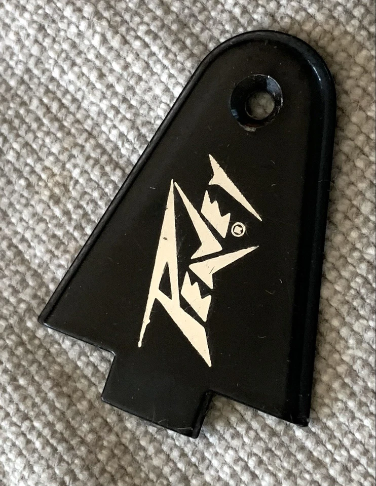 Guitarra Eléctrica Peavey Nitro Kahler Trem Original Braguero Cubierta EE. UU. De Colección Foto 1 de 4