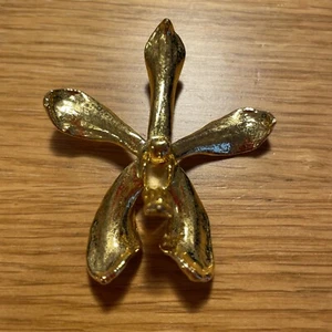 22Ct Gold Plated Orchid Flower Pendant/Brooch - Picture 1 of 6