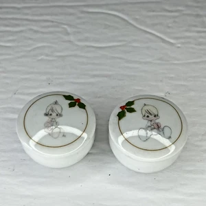 VTG Precious Moments Mini Round Trinket Boxes Holiday Day Holly Christmas - Picture 1 of 5