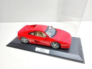 Ferrari F355 Berlinetta rosso del 1995 - 1/18 UT Models - Foto 1 di 10