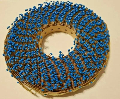  COMPONENTES NOROESTE 2.2 pF 50 VOLTIOS .25% .1LS 900 piezas Foto 1 de 4