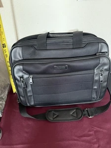 High Quality Kenneth Cole Reaction Keystone 17 Inch Dual Compartment Laptop Bag - Picture 1 of 7