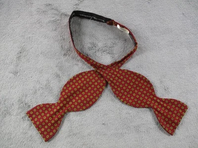 J. Pajarita de prensa para hombre talla única roja seda autocorbata foulard medallón hecha en Inglaterra Foto 1 de 4